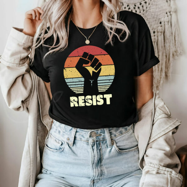 Resist Trump Black Lives Matter T-Shirt